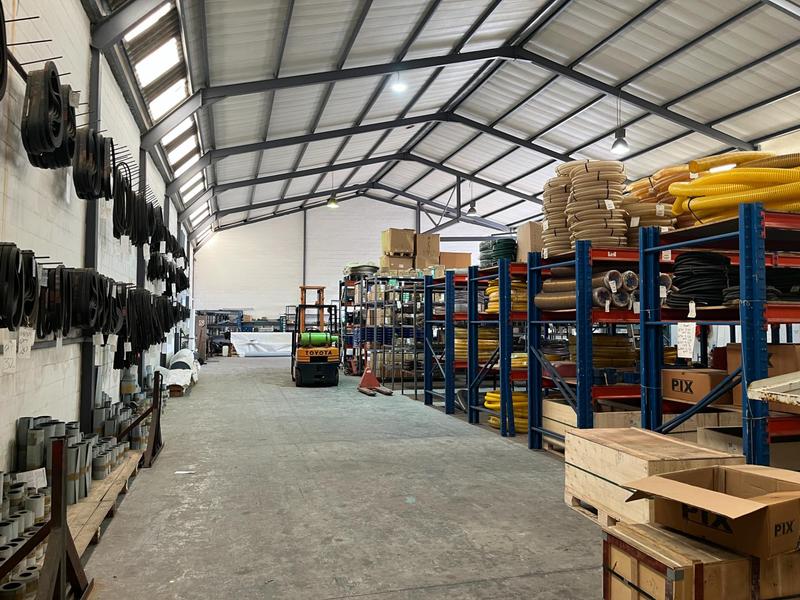To Let Commercial Property for Rent in Killarney Gardens Western Cape